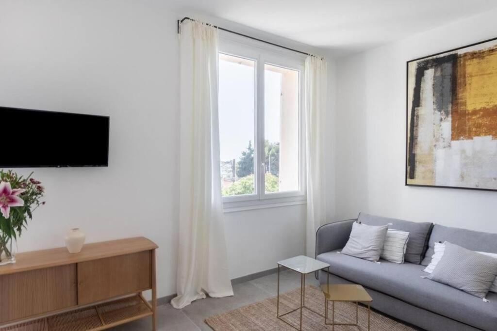 Petit Paradis A Sanary Avec Vue Mer Wifi Et Clim Exterior photo